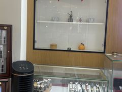 -亨得利钟表服务中心(环球港店)