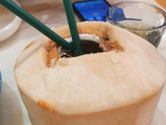 -樾餐厅泰式海鲜火锅(民歌湖店)