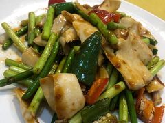 酱爆牛心顶-天宝食坊·啫啫煲大排档(西华路店)