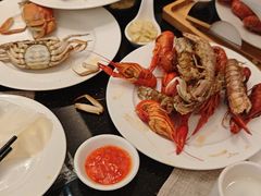 -东方红海鲜百汇(国际大厦店)