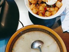 -富正毅三下锅·湘西韵味(天门山索道店)