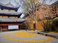-龙华寺