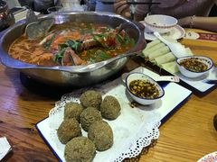 -老凯俚酸汤鱼(鸿通城店)
