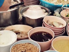 -榮泰米粉湯(Left Shop)