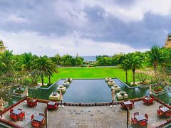 -海南清水湾莱佛士酒店