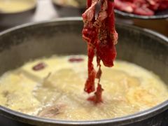 -汤宴·参须肚包鸡(南京路店)