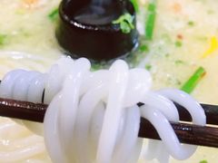 -飞虎过桥米线(翠湖店)