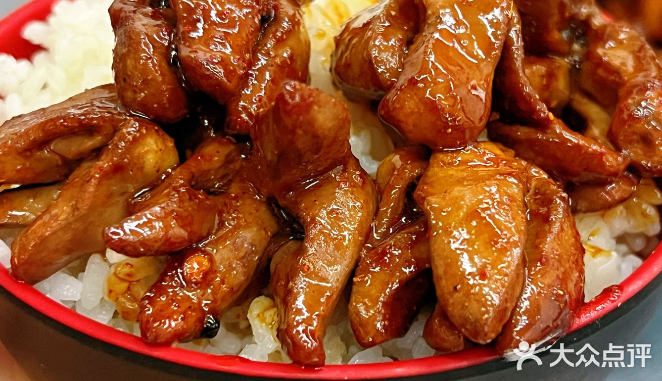 青岛！！不倒闭我会一直吃的小店！！！！！ 