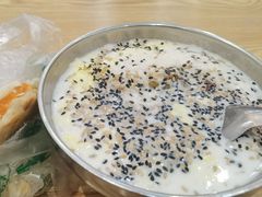 -白翔甜食店