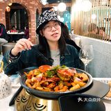 海鲜干锅搭配干白绝绝子 打卡宋记香辣蟹小酒馆