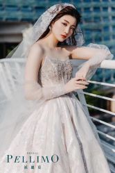 -派丽莫Pellimo原创设计婚纱品牌