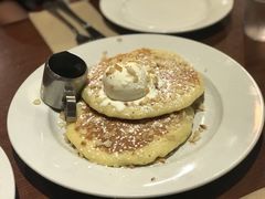 -Pancakes on the rocks(Darling Harbour)
