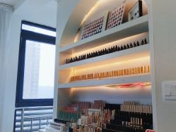 -花颜悦色款式美甲美睫