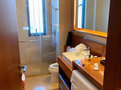 -三亚湾海居铂尔曼度假酒店