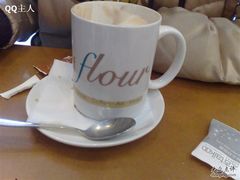 摩卡的CUP-榖屋house of flour(张江首店)