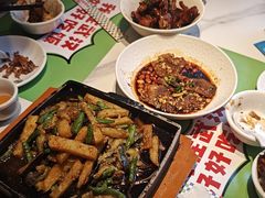 -鑫小城故事·藕汤·家常菜(台北一路总店)