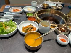 -韩白山·朝鲜族烤牛肉·酱蟹(长宁龙之梦店)
