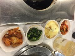 郑阿姨的家-郑阿姨的家·이모네·韩料&烤肉(武川路店)