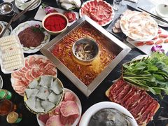 -二荆条·蜀鲜汇城市森林火锅