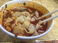 -覃肥叔桂林米粉(粮道街店)