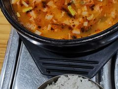 -24 新村雪浓汤(长白山烤肉店)