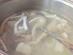 -喃喃椰·糟粕醋·椰子鸡火锅(七堡花园店)