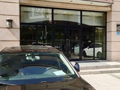 入口-百客咖啡(国际大厦店)