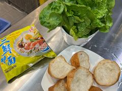 -广味炭炉鸡煲(宝业路分店)