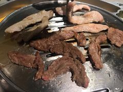 -哈哈碳都·牛肋条无限自助烤肉(台江万达店)