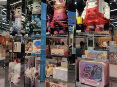 -泡泡玛特POPMART(侨福芳草地店)