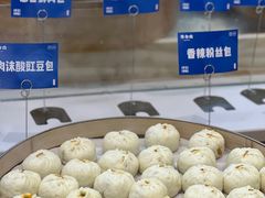 -李与白包子铺(桐梓林店)