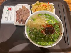 -思泊湖牛肉面(兰州总店)
