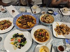 -巴扎美食·新疆菜·西域歌舞表演餐厅(新疆大厦店)