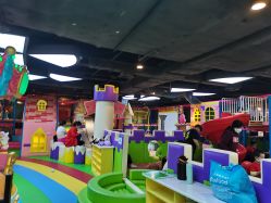 -宝贝渡口儿童游乐园(香炉礁山姆店)