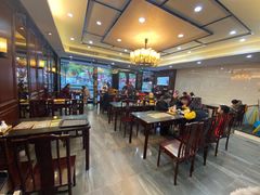 大堂-毛华美食(清扬路店)