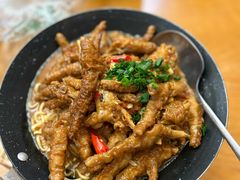 网红鸡爪泡面-壹湖两岸·鱼鲜山里菜(东江湖店)