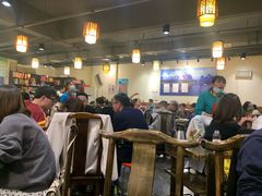 大堂-肖肖酸萝卜鱼火锅(总店)