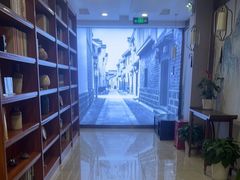 -香山湖渔家大院