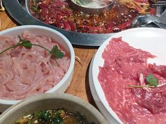 -城墙拐拐火锅(三峡广场黑金冠店)