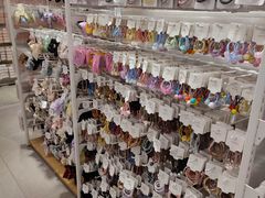 -名创优品(海珠乐峰广场店)