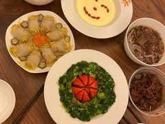 -爱的果实月嫂育婴师(世纪东方店)