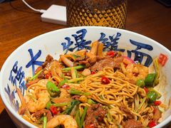 -李犟大爆鳝面·手工蟹黄包(湖滨西湖店)