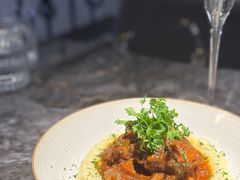 -LESCEDARS Brasserie Bistro香柏树