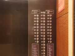-上海红塔豪华精选酒店