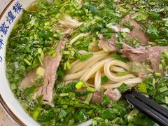 牛肉拉面加牛肉-伊祥·敦煌楼