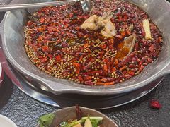 -何师傅美蛙鱼头(汉街店)