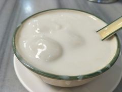 杏仁露汤圆-芬芳甜品(同福路店)
