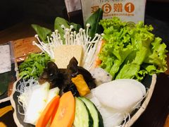 -呷哺呷哺 黄金牧场 (新中关购物中心店)