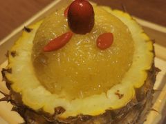 傣味菠萝饭-云海肴·汽锅鸡·云南菜(领展购物广场·中关村店)