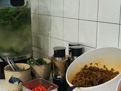 -鲜越鲜鱼粉(财富购物中心店)